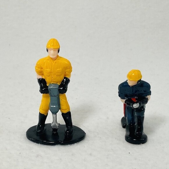 Model Road Builder Construction Worker Labor Man Action Figure Toy Cake Topper - Picture 1 of 6